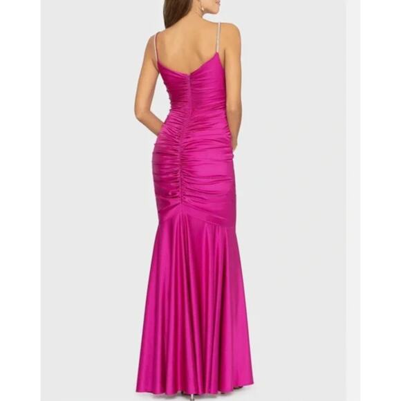 XSCAPE Rhinestone Strap Ruched Seam Sleeveless Gown Pink Formal Stretch US 2 NWT - Picture 3 of 16